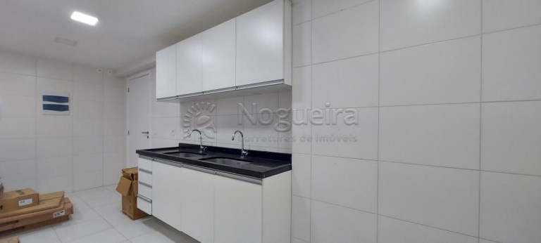 Imagem Apartamento com 4 Quartos à Venda, 137 m² em Boa Viagem - Recife