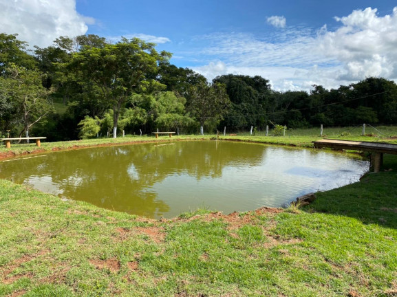 Imagem Chácara com 2 Quartos à Venda, 180 m² em Jardim Barcelona - Bela Vista De Goiás