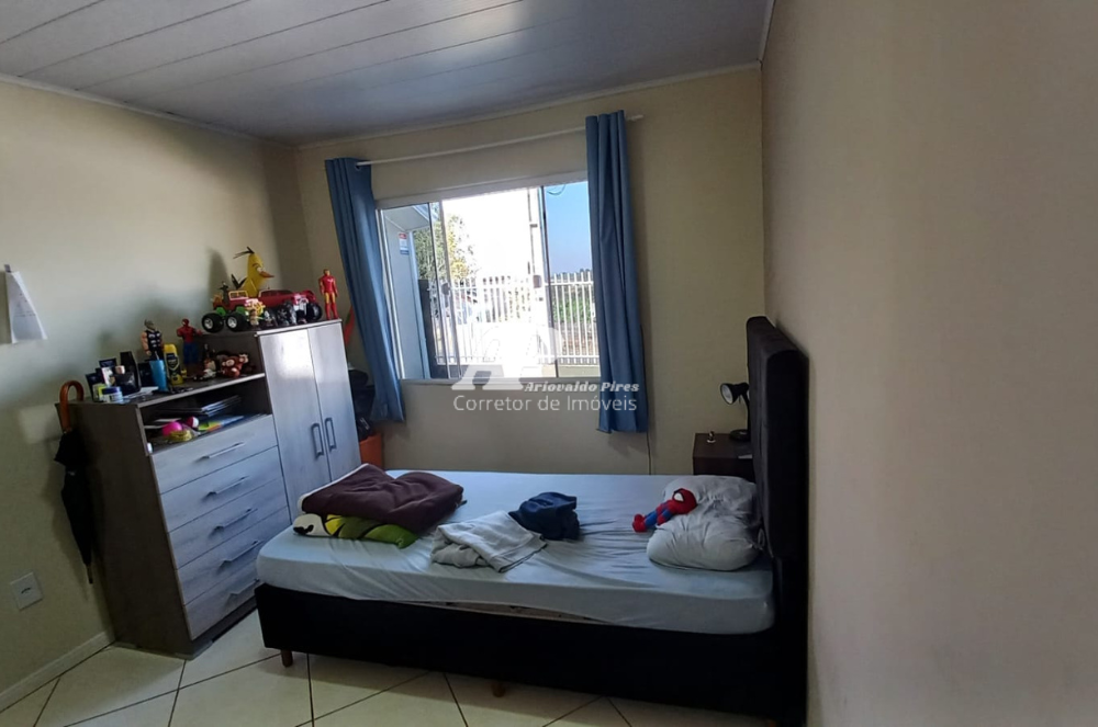 Imagem Casa com 5 Quartos à Venda, 214 m²em Contorno - Ponta Grossa