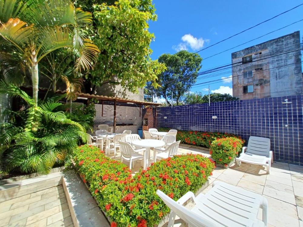 Imagem Apartamento com 2 Quartos à Venda, 65 m²em Encruzilhada - Recife