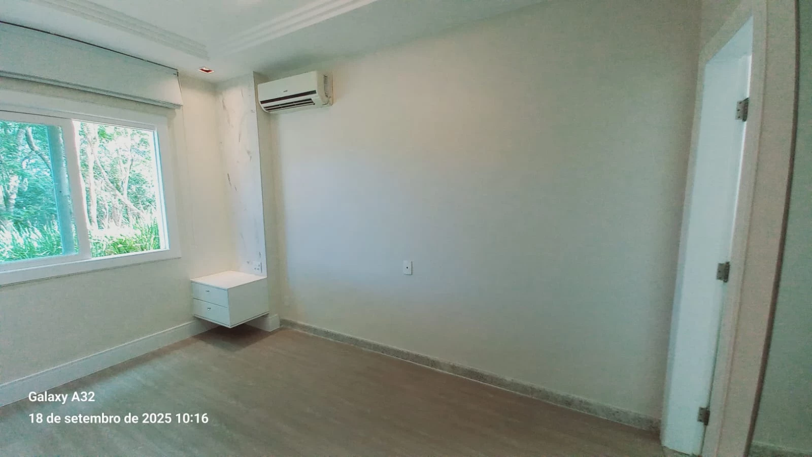 Imagem Casa de Condomínio com 5 Quartos à Venda, 600 m² em Itaipu - Niterói