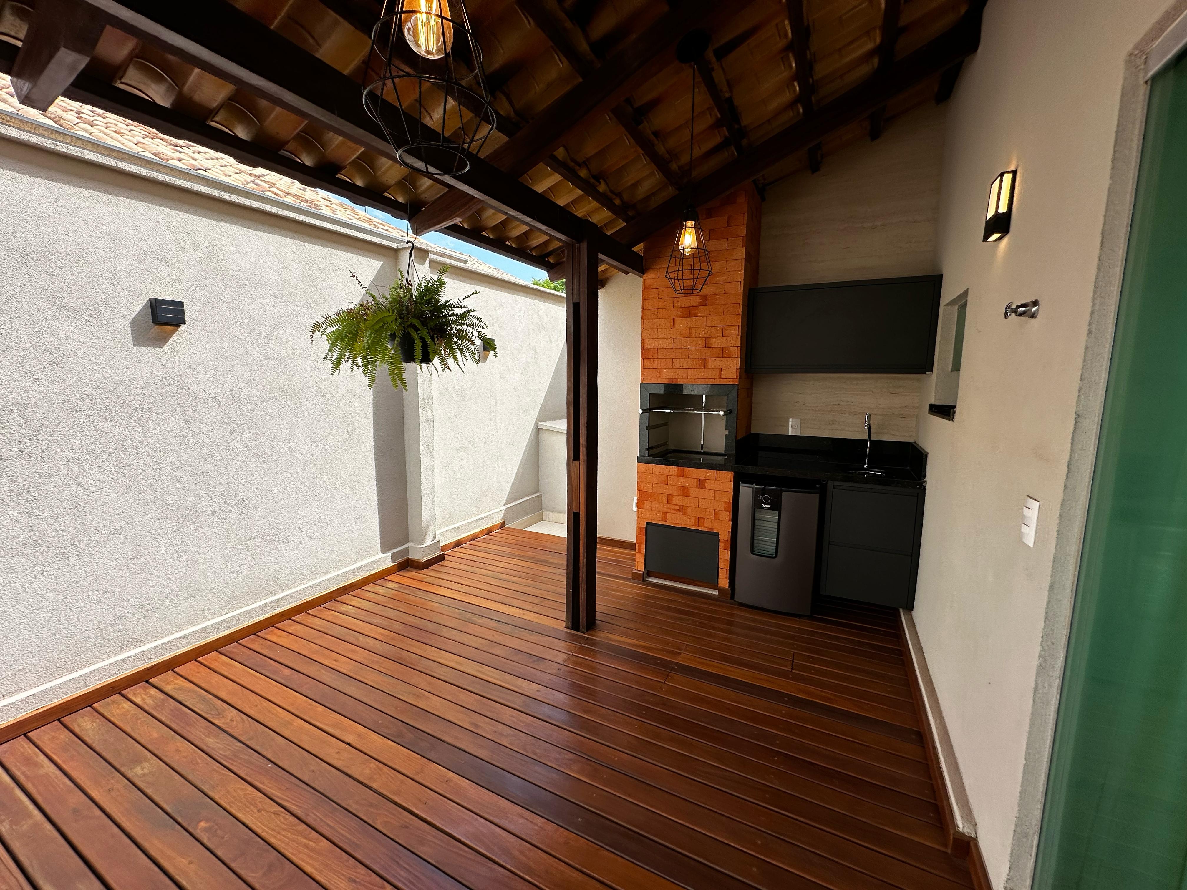 Imagem Sobrado com 3 Quartos à Venda, 161 m²em Sítios Santa Luzia - Aparecida de Goiânia