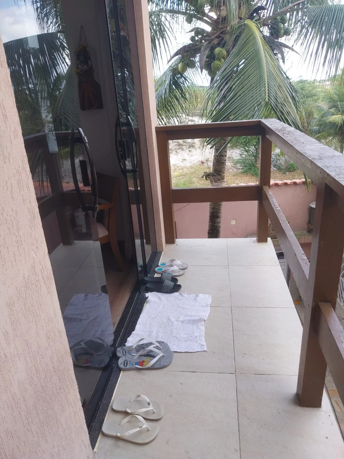 Imagem Casa com 2 Quartos para Alugar, 147 m² em Stella Maris - Salvador