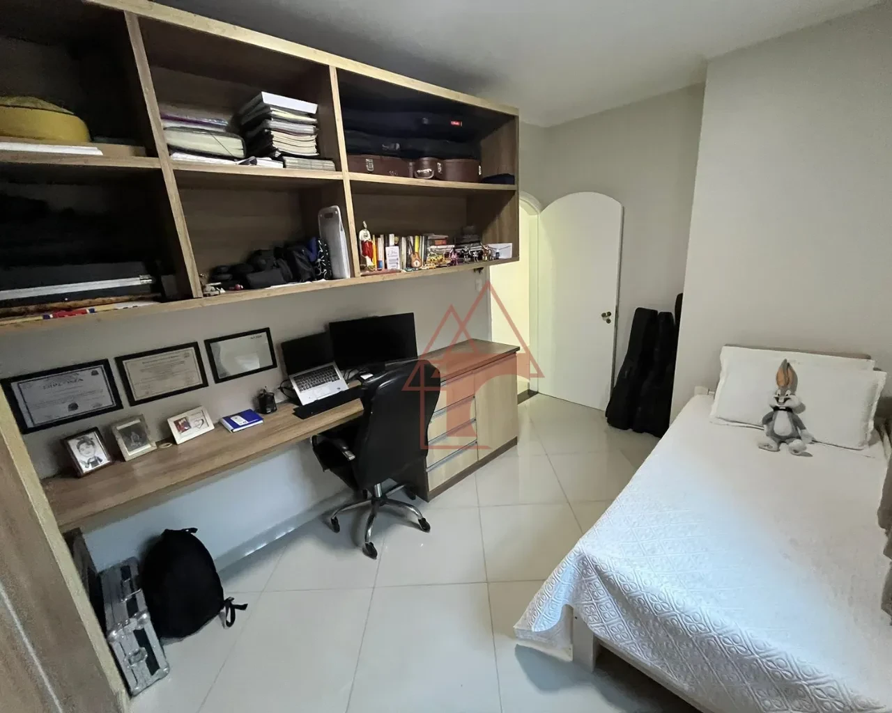 Imagem Sobrado com 3 Quartos à Venda, 203 m² em Jardim Casqueiro - Cubatão
