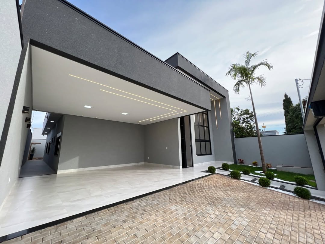 Foto do imóvel: Casa com 3 Quartos à Venda, 360 m² em Estância Itaguaí - Caldas Novas