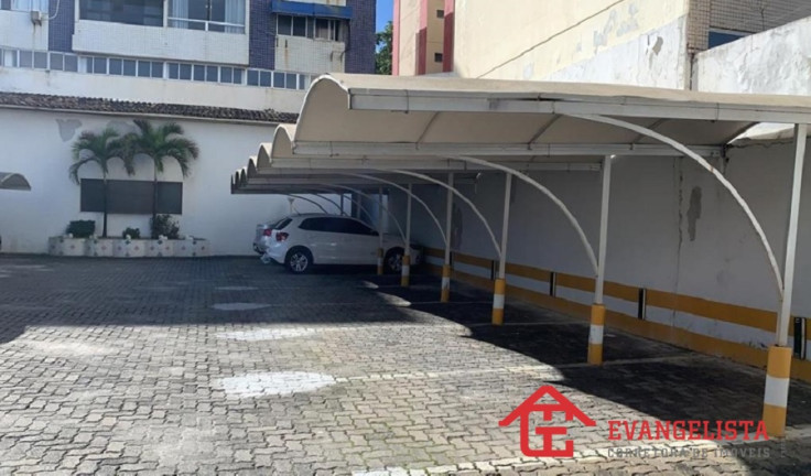 Galpão à Venda ou Locação, 700 m² em Costa Azul - Salvador