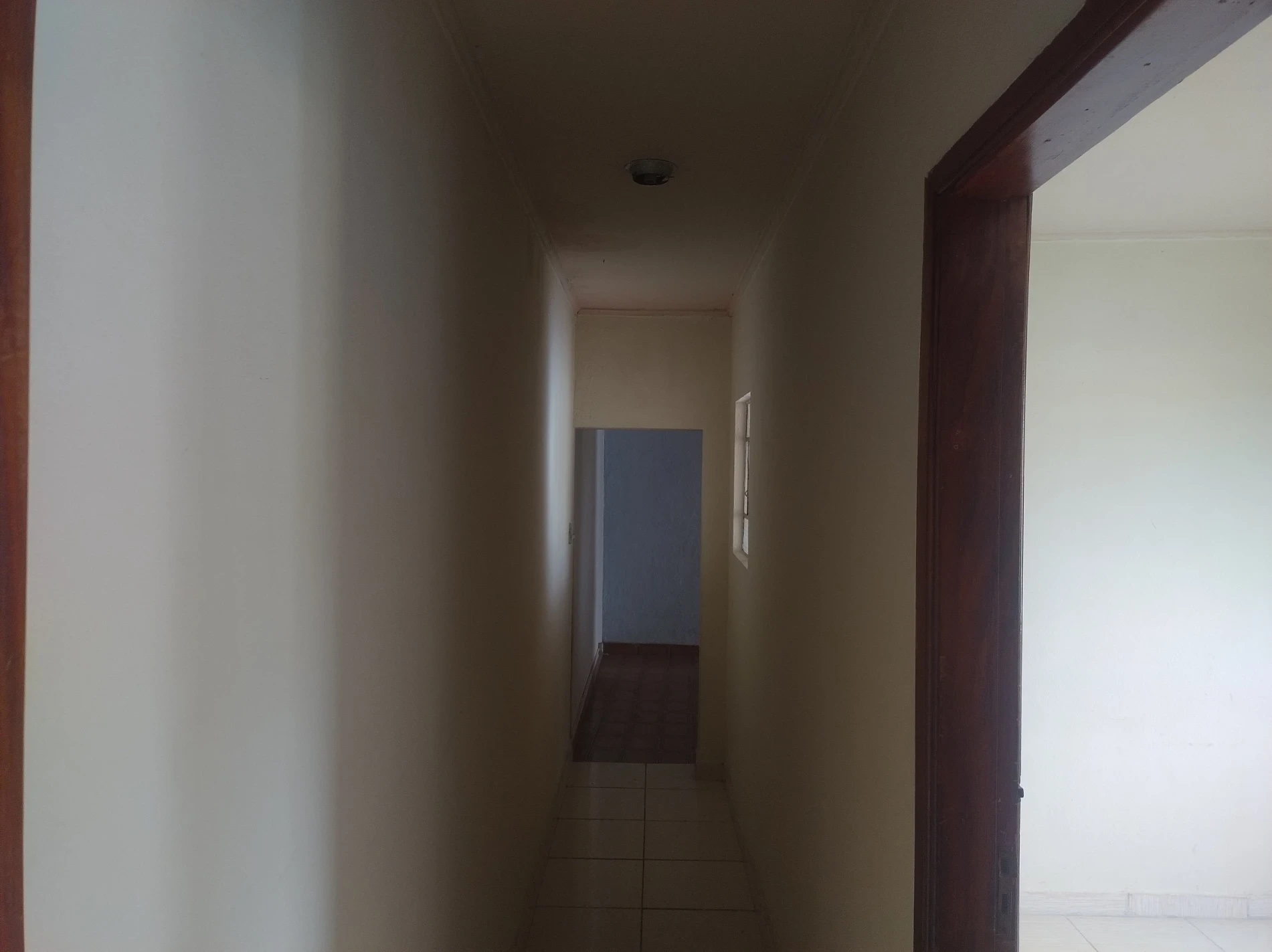 Foto do imóvel: Casa com 2 Quartos para Alugar, 55 m² em Jardim Independência - Jacareí