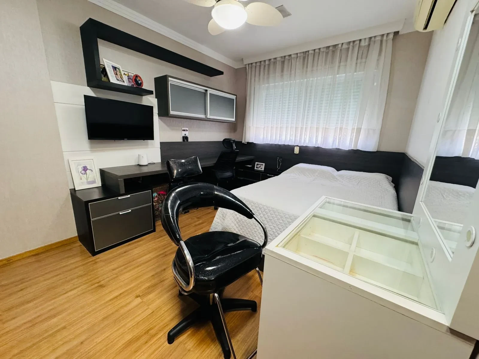 Imagem Apartamento com 3 Quartos para Alugar, 189 metros em Quilombo - Cuiabá