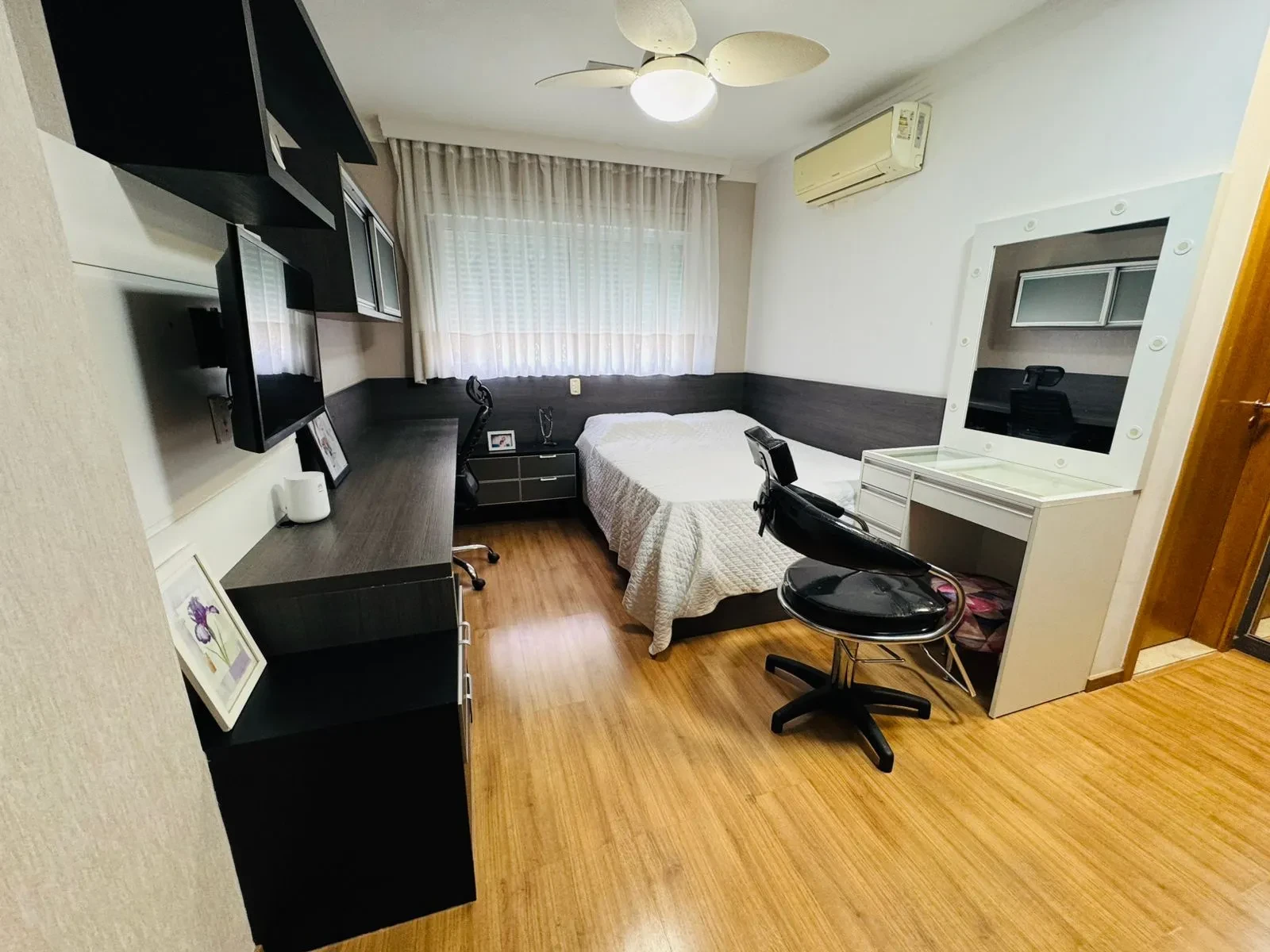 Imagem Apartamento com 3 Quartos para Alugar, 189 metros em Quilombo - Cuiabá