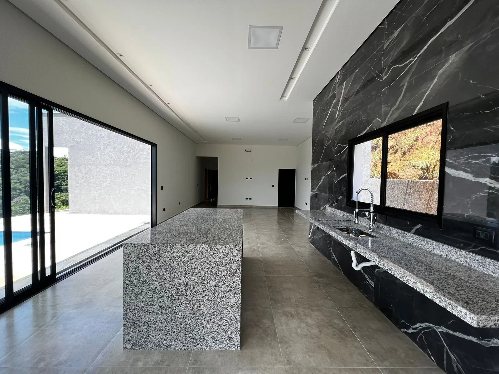 Imagem Casa de Condomínio à Venda, 380 m² em Santa Isabel - Santa Isabel