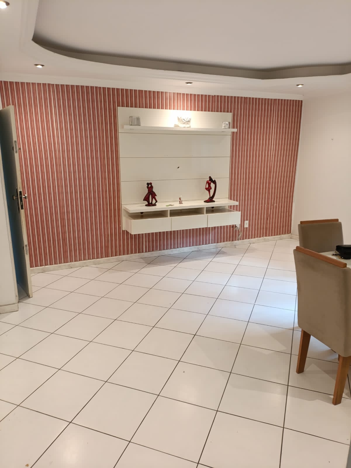 Foto do imóvel: Apartamento com 2 Quartos para Alugar, 86 m² em Canela - Salvador