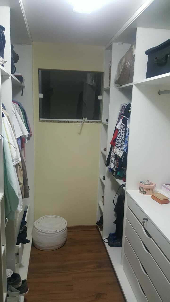 Foto do imóvel: Casa de Condomínio com 3 Quartos à Venda, 248 m² em Campo Grande - Rio de Janeiro