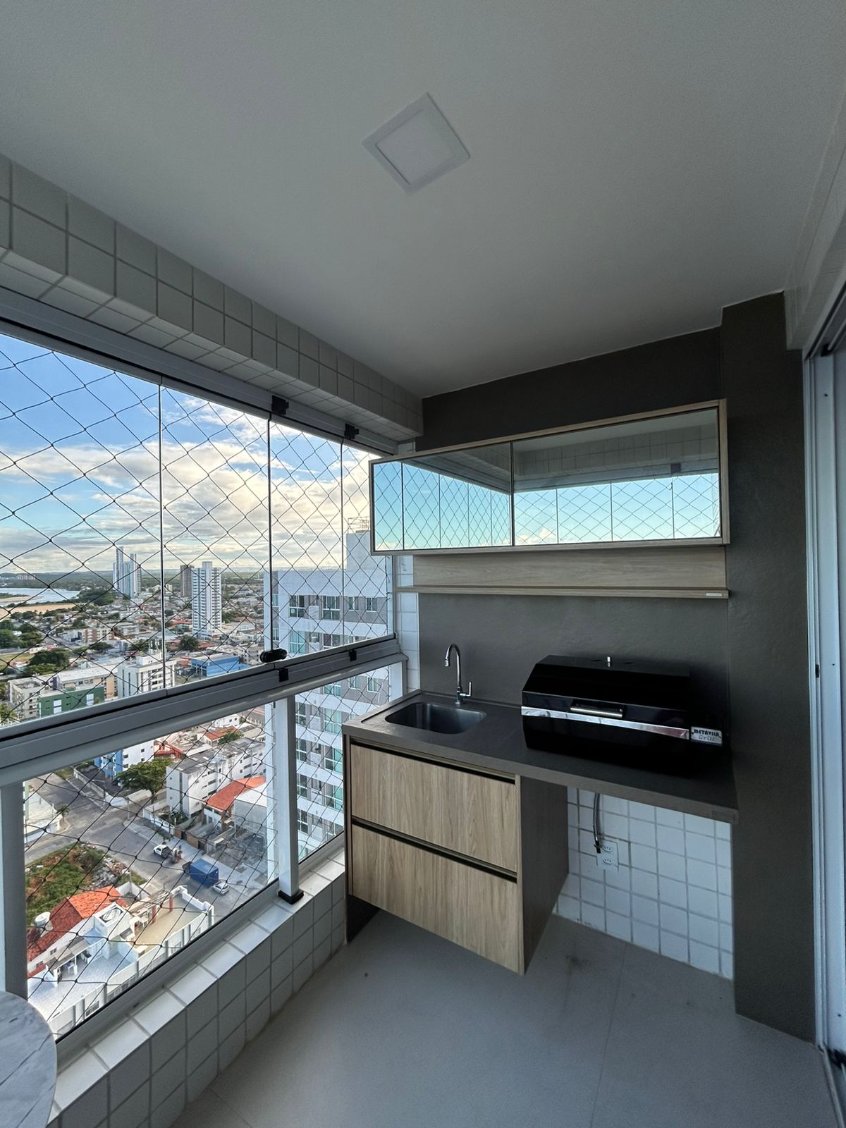 Foto do imóvel: Apartamento com 3 Quartos à Venda ou Locação, 64 m² em Candeias - Jaboatão dos Guararapes