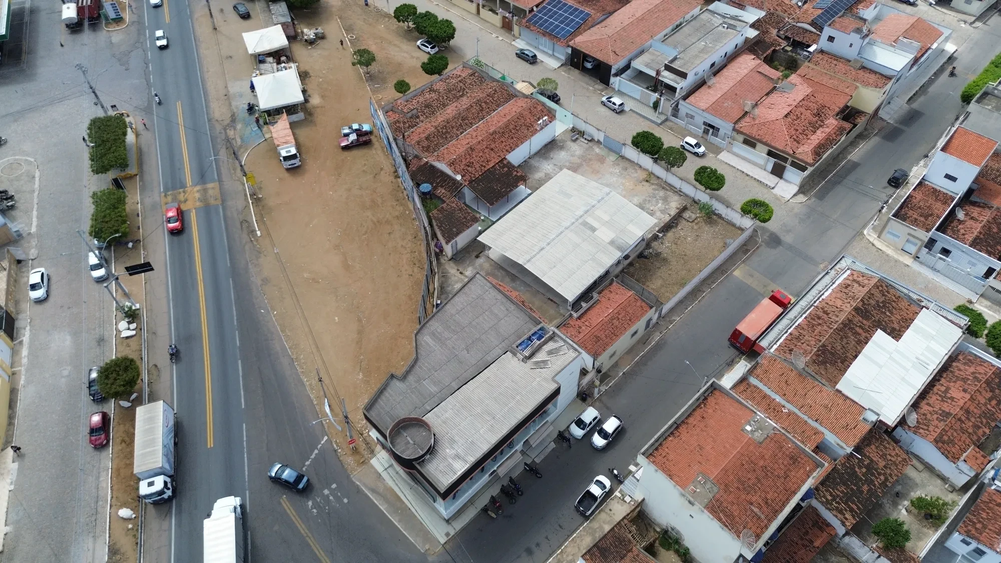 Foto do imóvel: Imóvel Comercial à Venda, 1323 metros em Santa Cruz - Santa Cruz