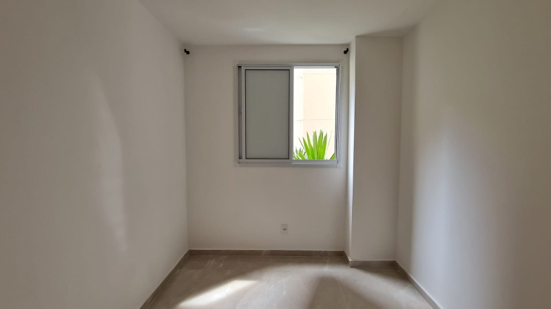 Imagem Apartamento com 2 Quartos para Alugar, 49 m²em Jardim Íris - São Paulo