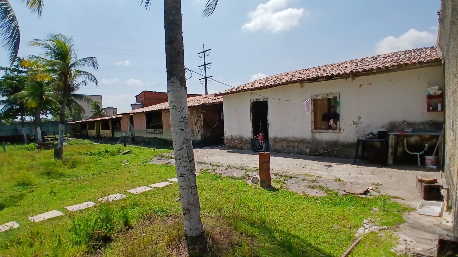 Imagem Casa com 3 Quartos à Venda, 1.000 m² em Siqueira - Maracanaú
