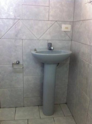 Imagem Sobrado com 2 Quartos para Alugar, 90 m² em Vila Assunção - Santo André