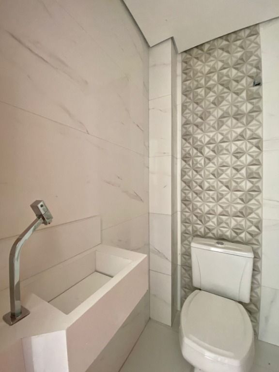 Imagem Casa com 2 Quartos à Venda, 68 m² em Lagoinha Leblon (Venda Nova) - Belo Horizonte