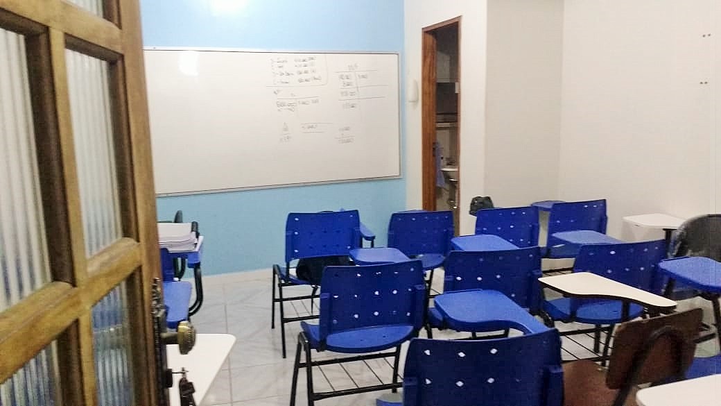 Foto do imóvel: Casa com 6 Quartos à Venda, 280 m²em Adrianópolis - Manaus