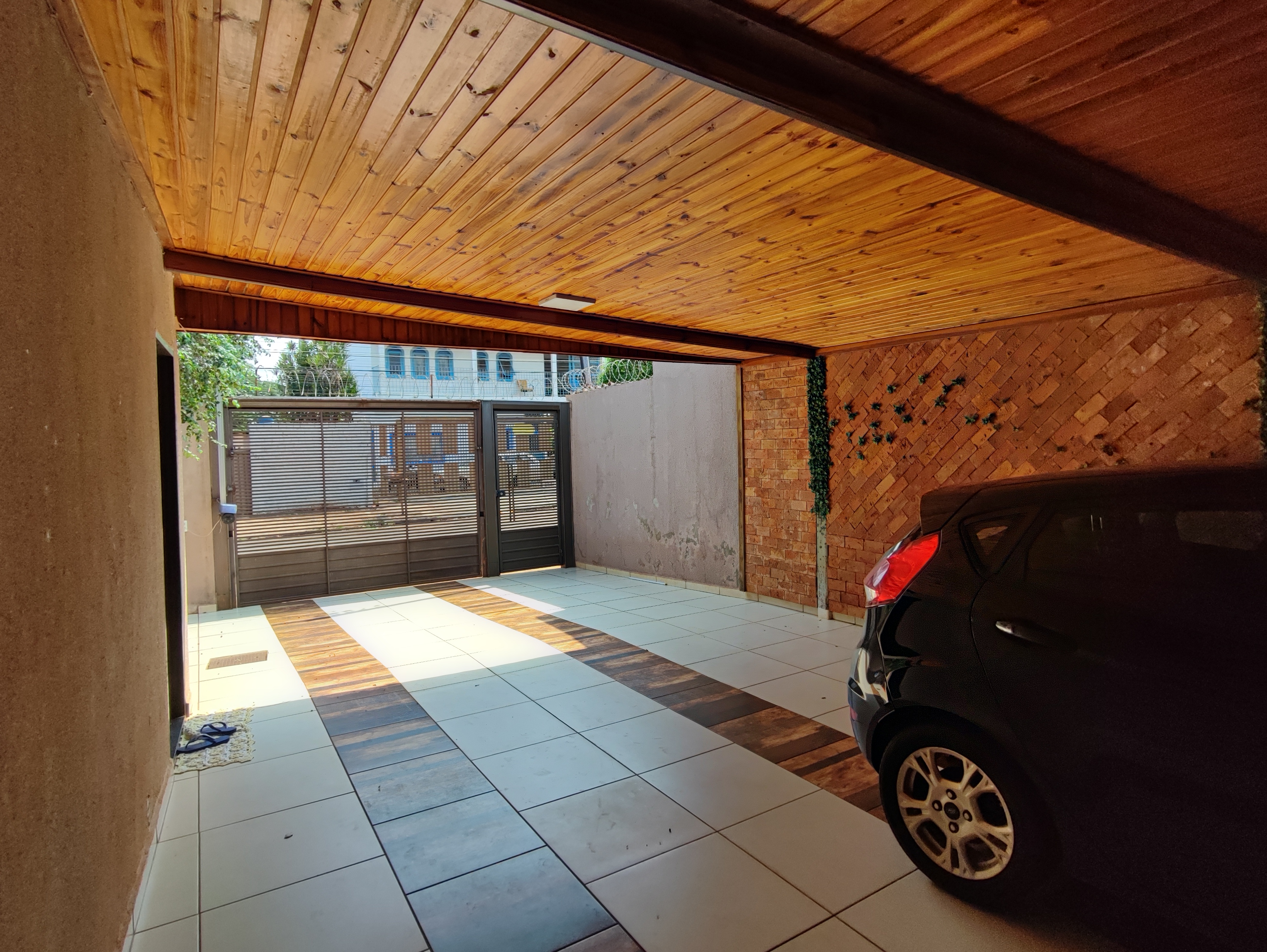 Imagem Casa com 1 Quarto à Venda ou Locação, 360 m²em  - 