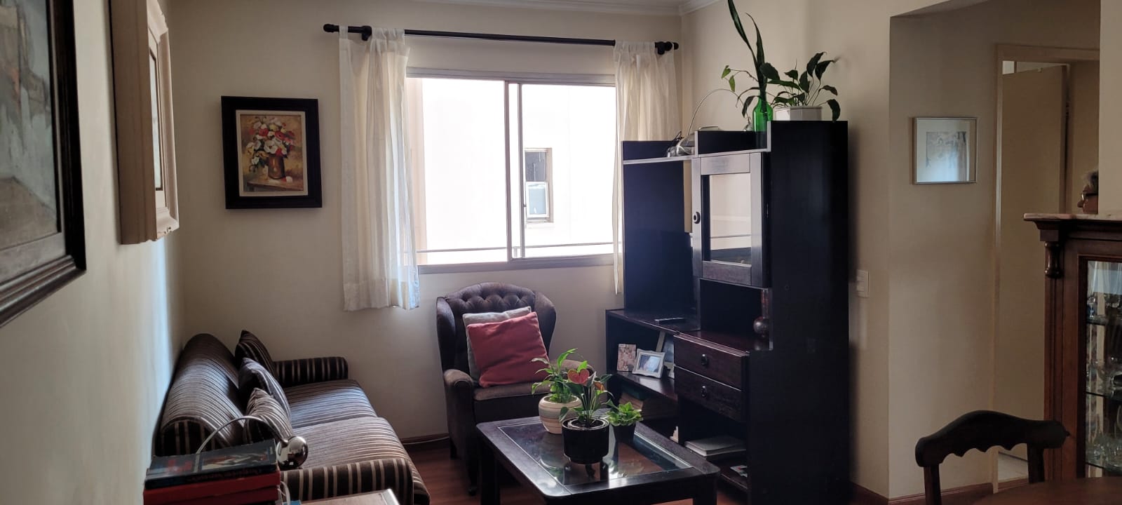 Imagem Apartamento com 2 Quartos à Venda, 70 m²em Aclimação - São Paulo