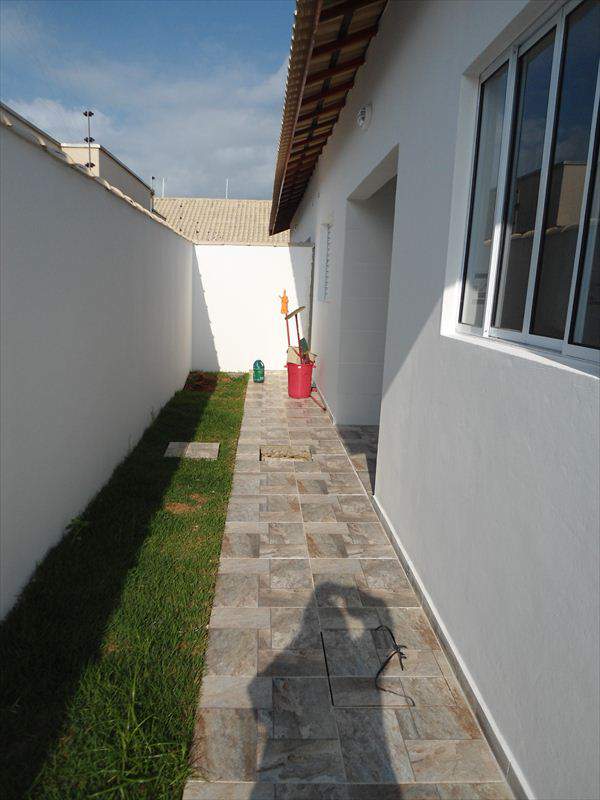 Casa com 2 Quartos à Venda, 75 m² em Tupy - Itanhaém