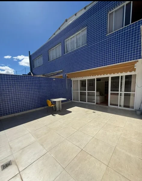 Imagem Cobertura com 4 Quartos à Venda, 200 metros em Alto - Teresópolis