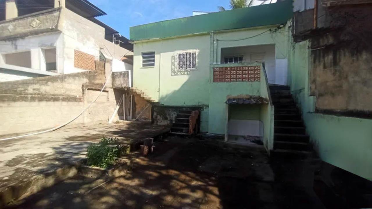 Imagem Casa com 2 Quartos para Alugar, 400 m²em Vila Leopoldina - Duque de Caxias