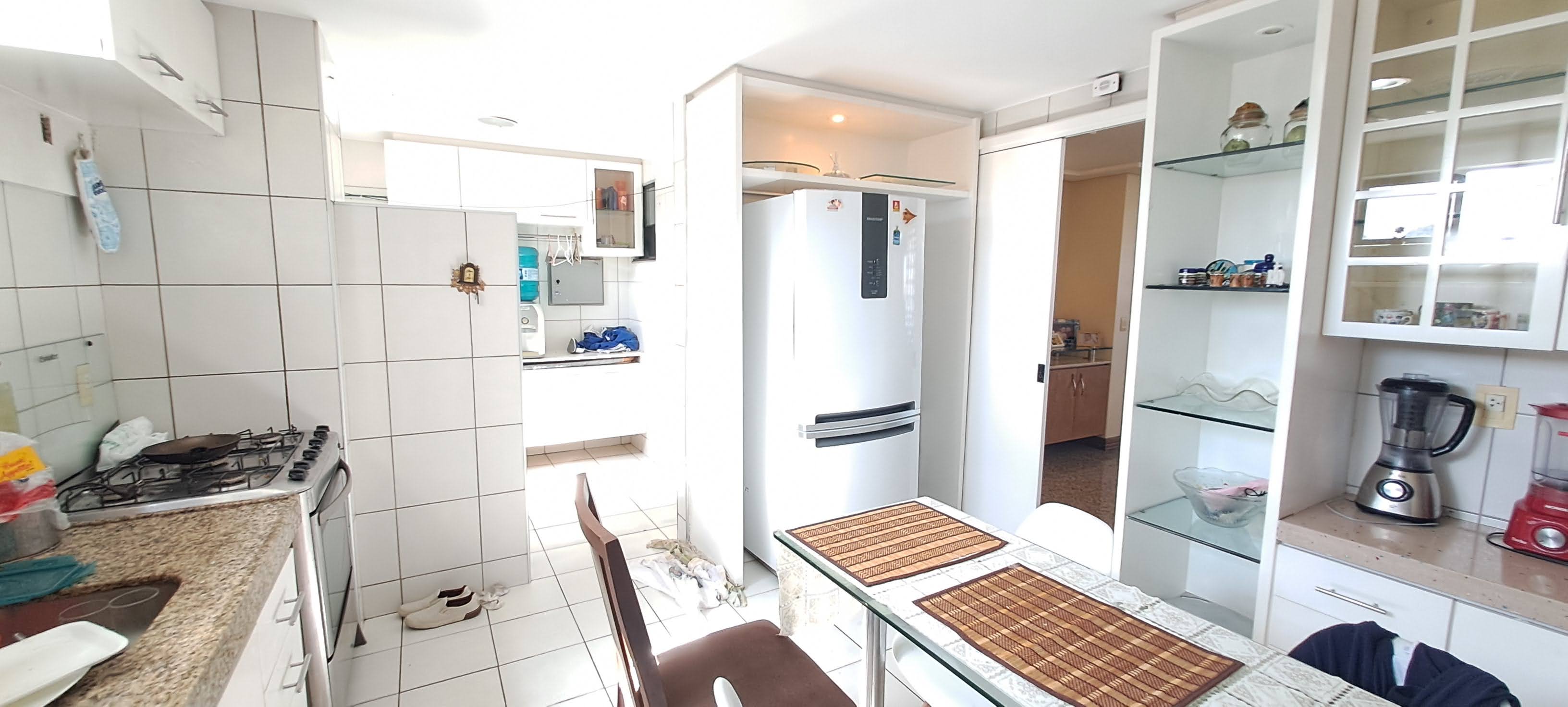 Imagem Apartamento com 3 Quartos à Venda, 150 m²em Guararapes - Fortaleza