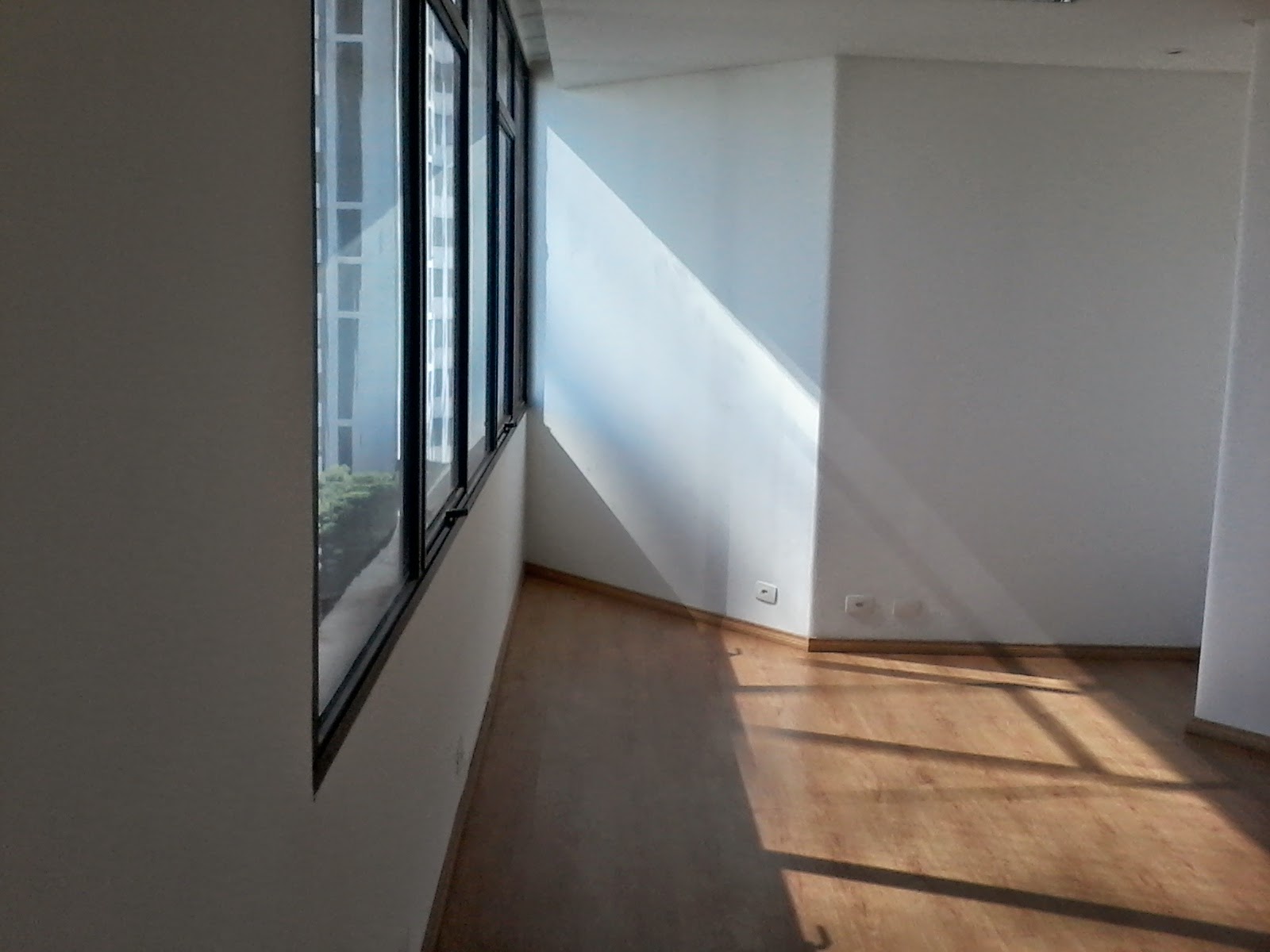 Imagem Sala Comercial para Alugar, 139 metro em Cidade Monções - São Paulo