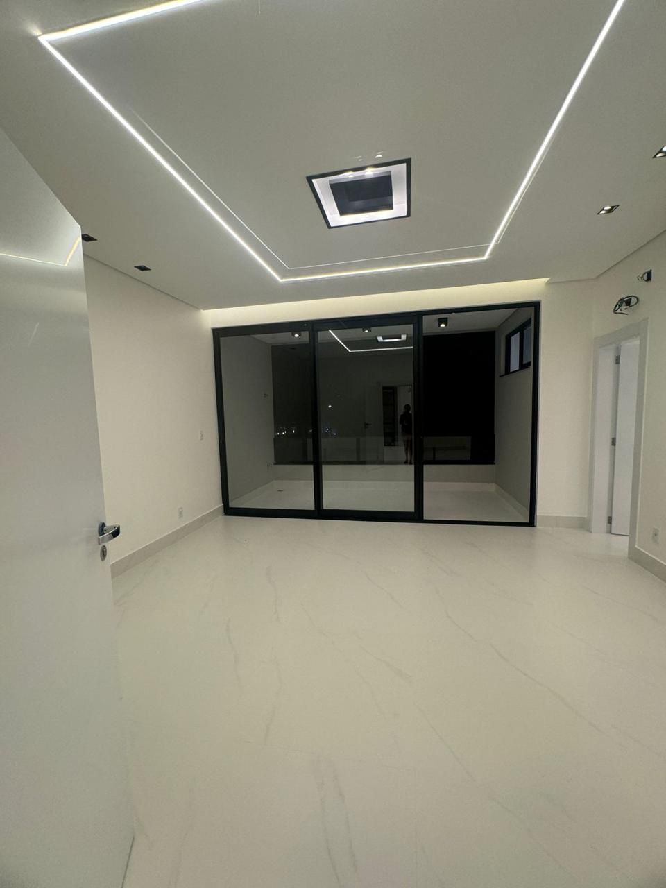 Foto do imóvel: Casa de Condomínio com 4 Quartos à Venda, 271 m² em Ponta Negra - Manaus