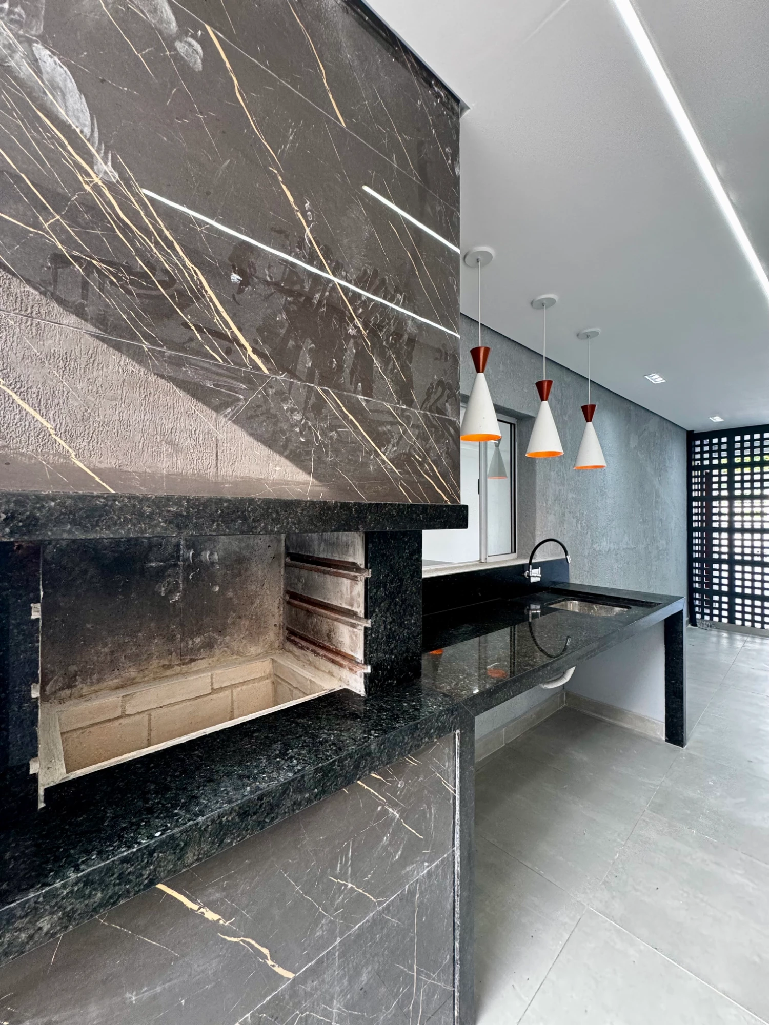 Foto do imóvel: Casa com 2 Quartos à Venda, 60 m² em Praia das Palmeiras - Caraguatatuba