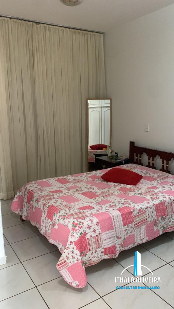 Imagem Sobrado com 4 Quartos à Venda, 312 m²em Setor Jaó - Goiânia