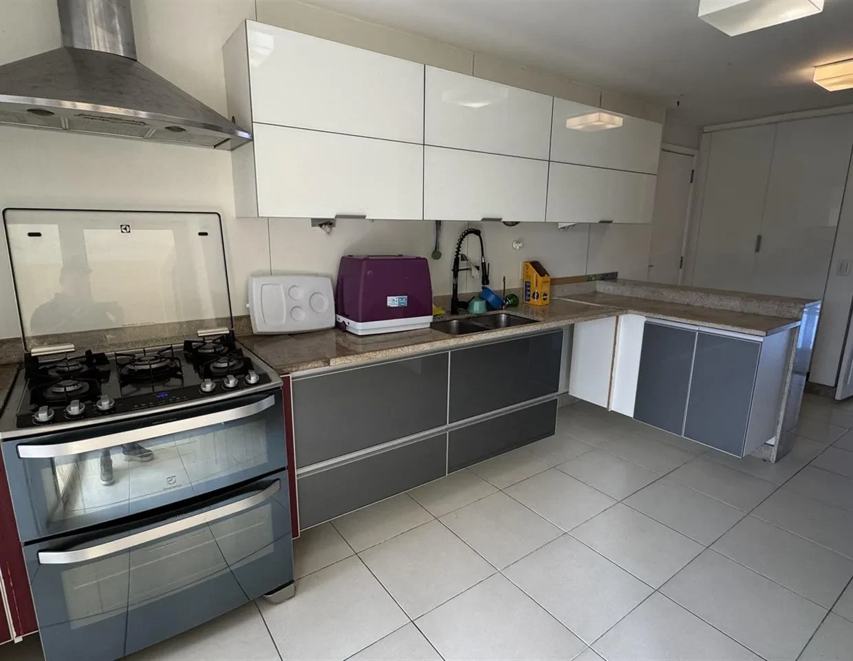 Imagem Apartamento com 3 Quartos à Venda ou Locação, 268 metro em Barra da Tijuca - Rio de Janeiro