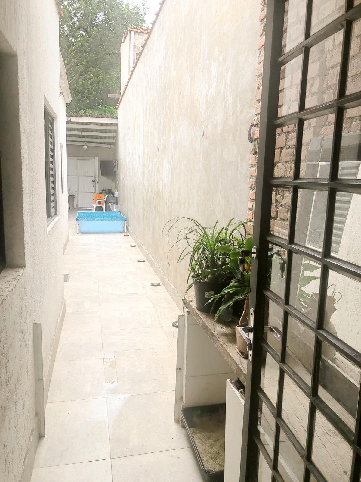 Imagem Casa com 4 Quartos à Venda, 140 m²em Bom Retiro - São Paulo