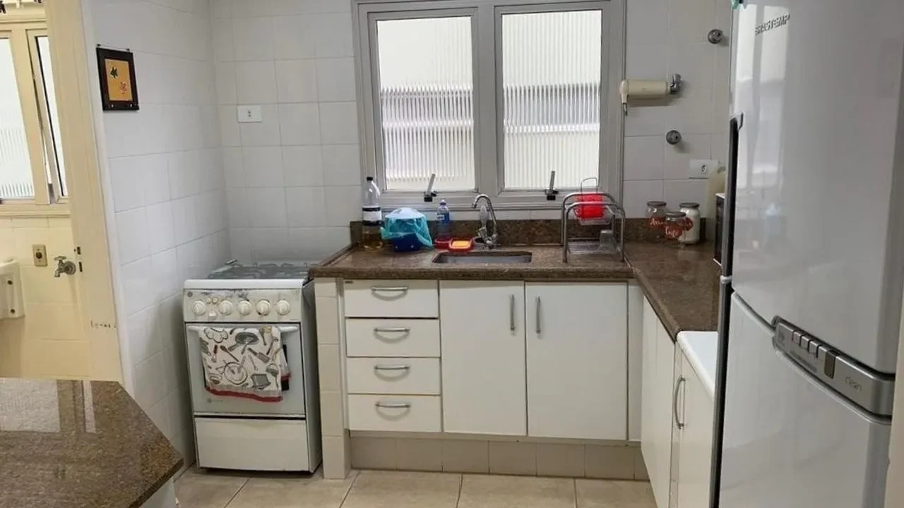 Imagem Apartamento com 2 Quartos à Venda, 70 m² em Enseada - Guarujá