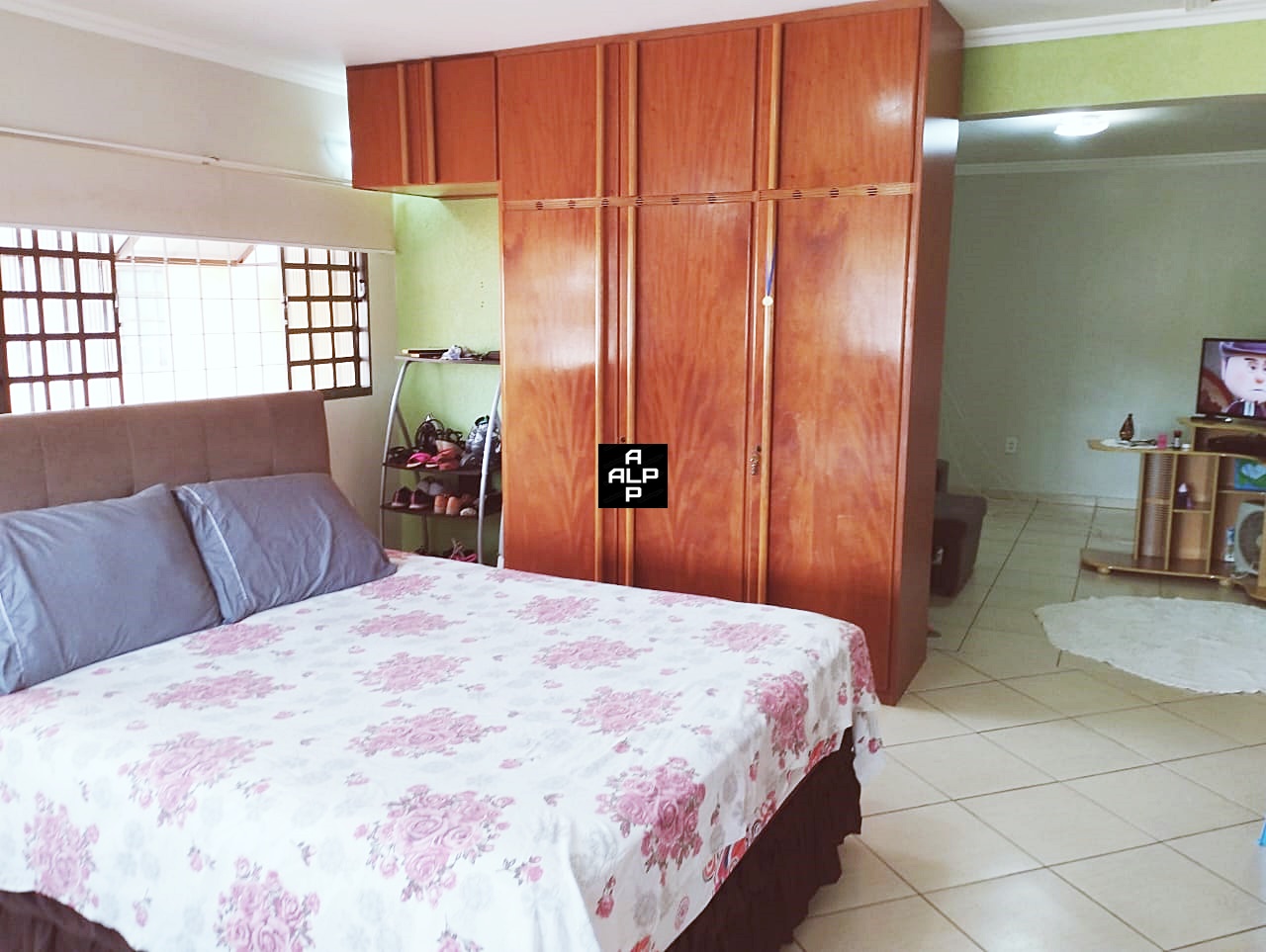 Imagem Casa com 5 Quartos à Venda, 210 m²em Taguatinga Norte (Taguatinga) - Brasília