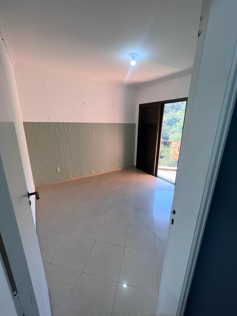 Imagem Apartamento com 3 Quartos à Venda, 114 m²em Alphaville - Santana de Parnaíba