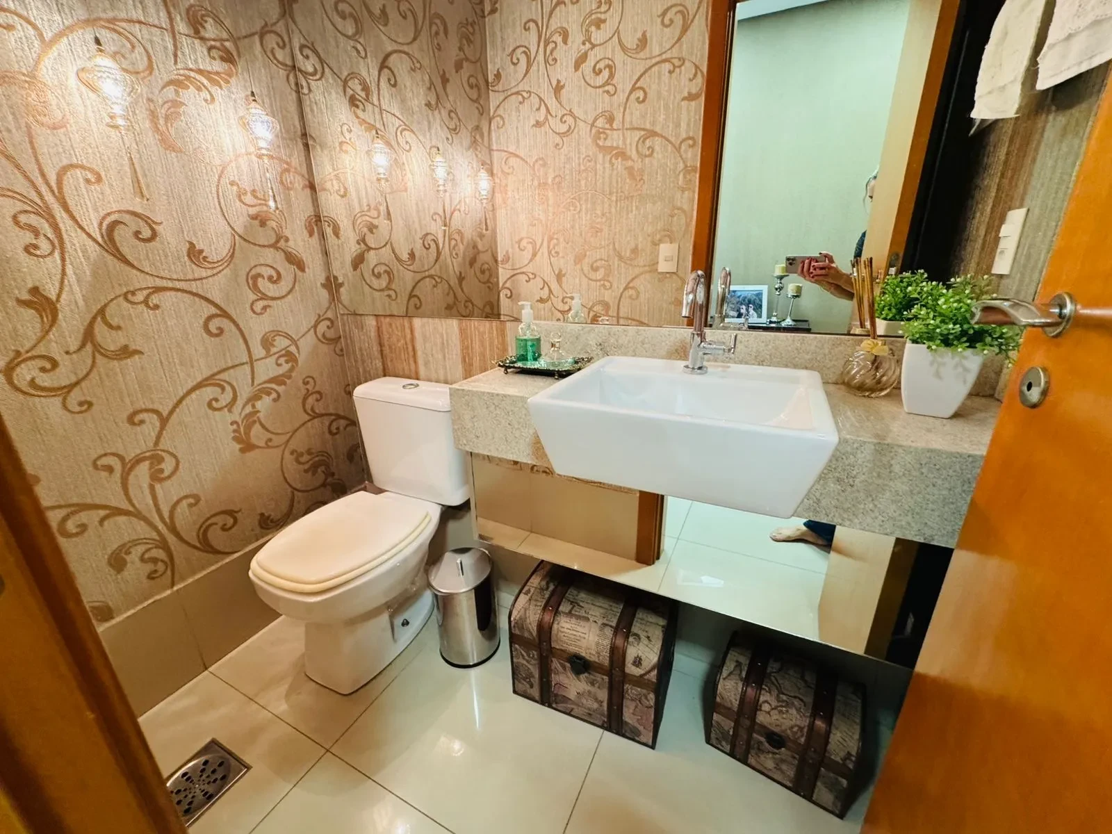 Imagem Apartamento com 3 Quartos para Alugar, 189 metros em Quilombo - Cuiabá