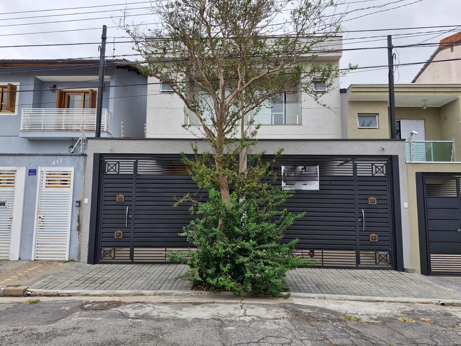 Sobrado com 3 Quartos à Venda, 193 m²em Jardim Santo Elias - São Paulo
