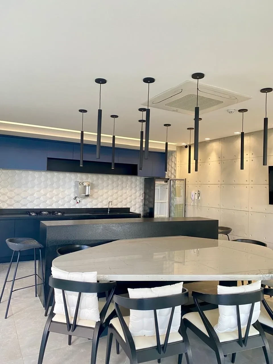 Imagem Apartamento com 3 Quartos à Venda, 130 m² em Jardim América - Goiânia