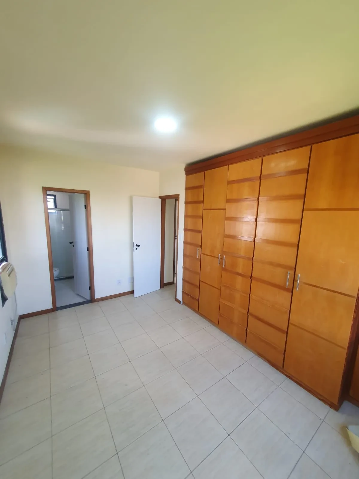 Imagem Apartamento com 3 Quartos à Venda, 89 m² em Candeal - Salvador