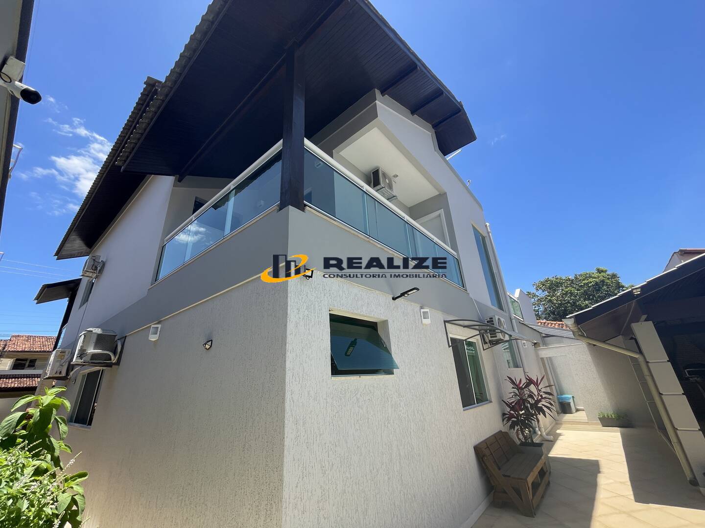 Imagem Casa com 4 Quartos à Venda, 360 m²em Parque Turf Club - Campos dos Goytacazes