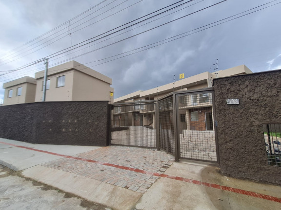 Casa com 2 Quartos à Venda ou Locação,  em Filadélfia - Betim