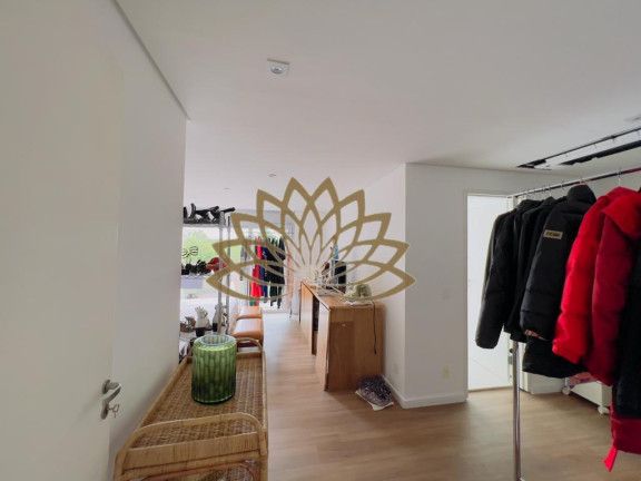 Imagem Casa de Condomínio com 3 Quartos à Venda, 404 m²em Jardim Sílvia (Zona Oeste) - São Paulo