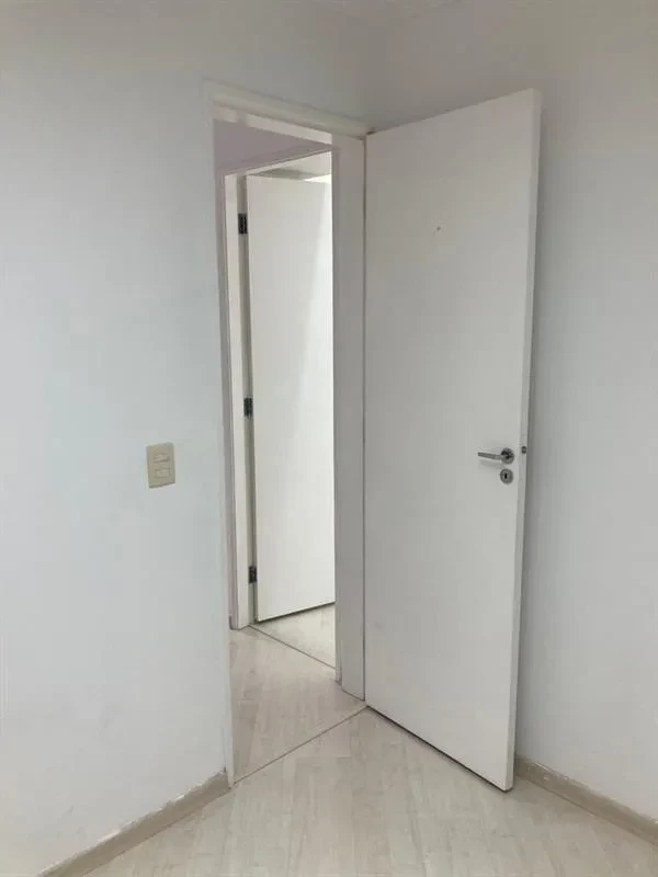 Imagem Apartamento com 2 Quartos à Venda, 43 m² em Itaim Paulista - São Paulo