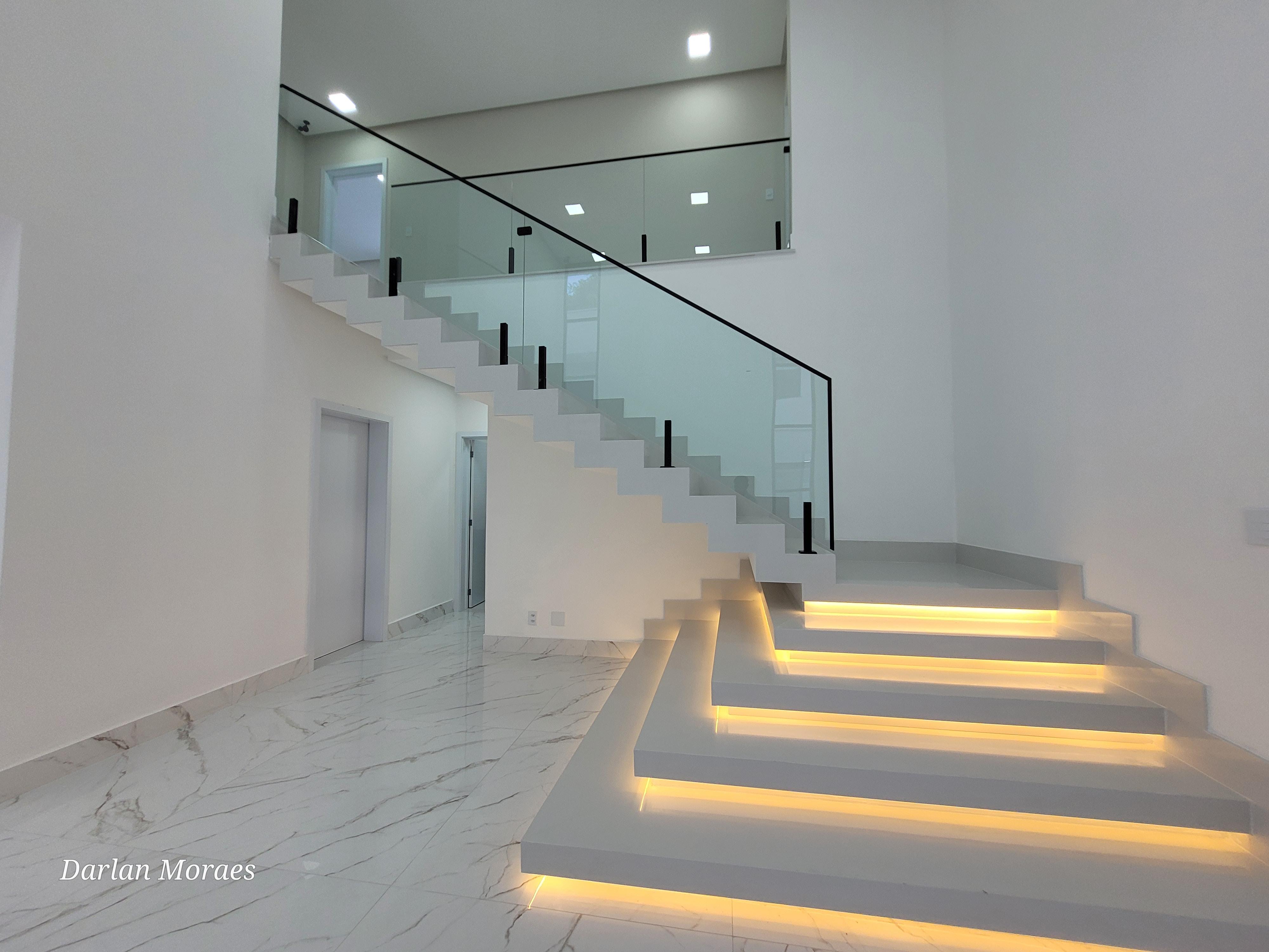 Imagem Casa de Condomínio com 5 Quartos à Venda, 430 m²em Ponta Negra - Manaus