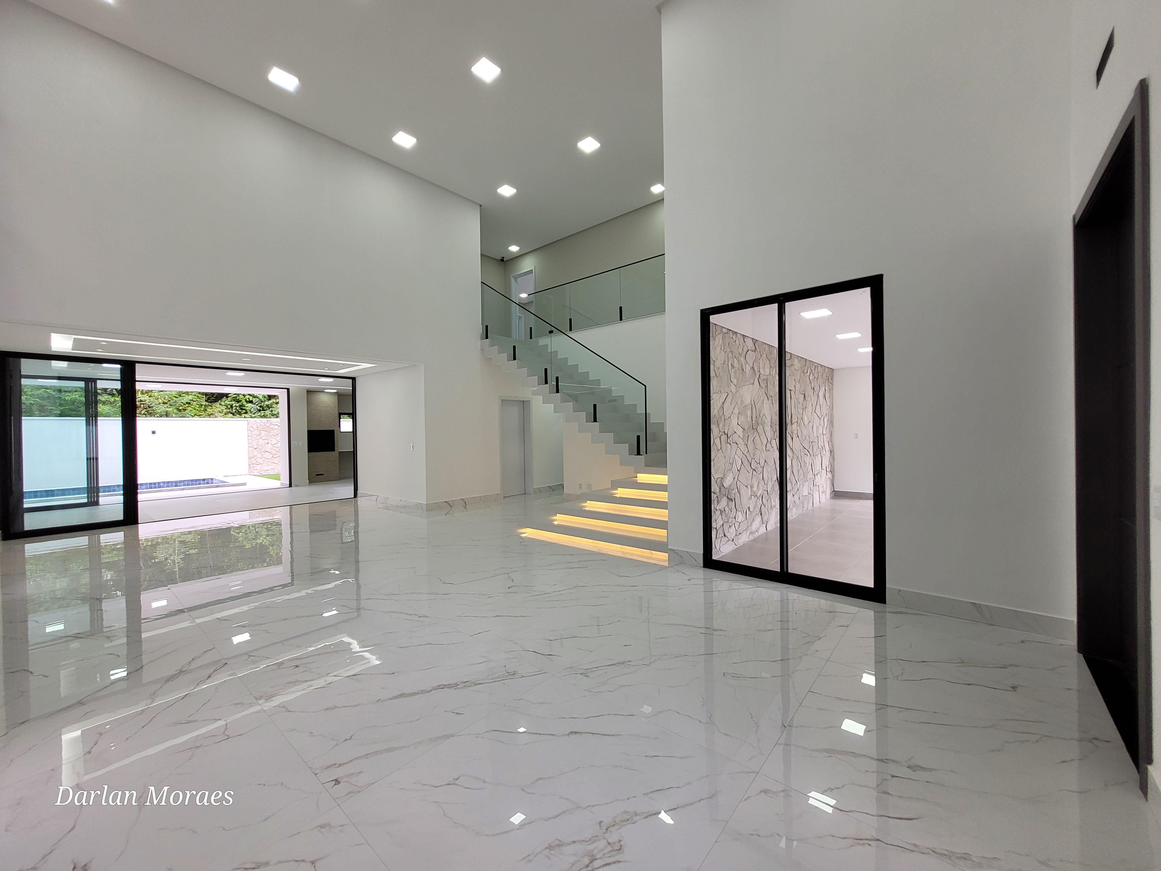 Imagem Casa de Condomínio com 5 Quartos à Venda, 430 m²em Ponta Negra - Manaus