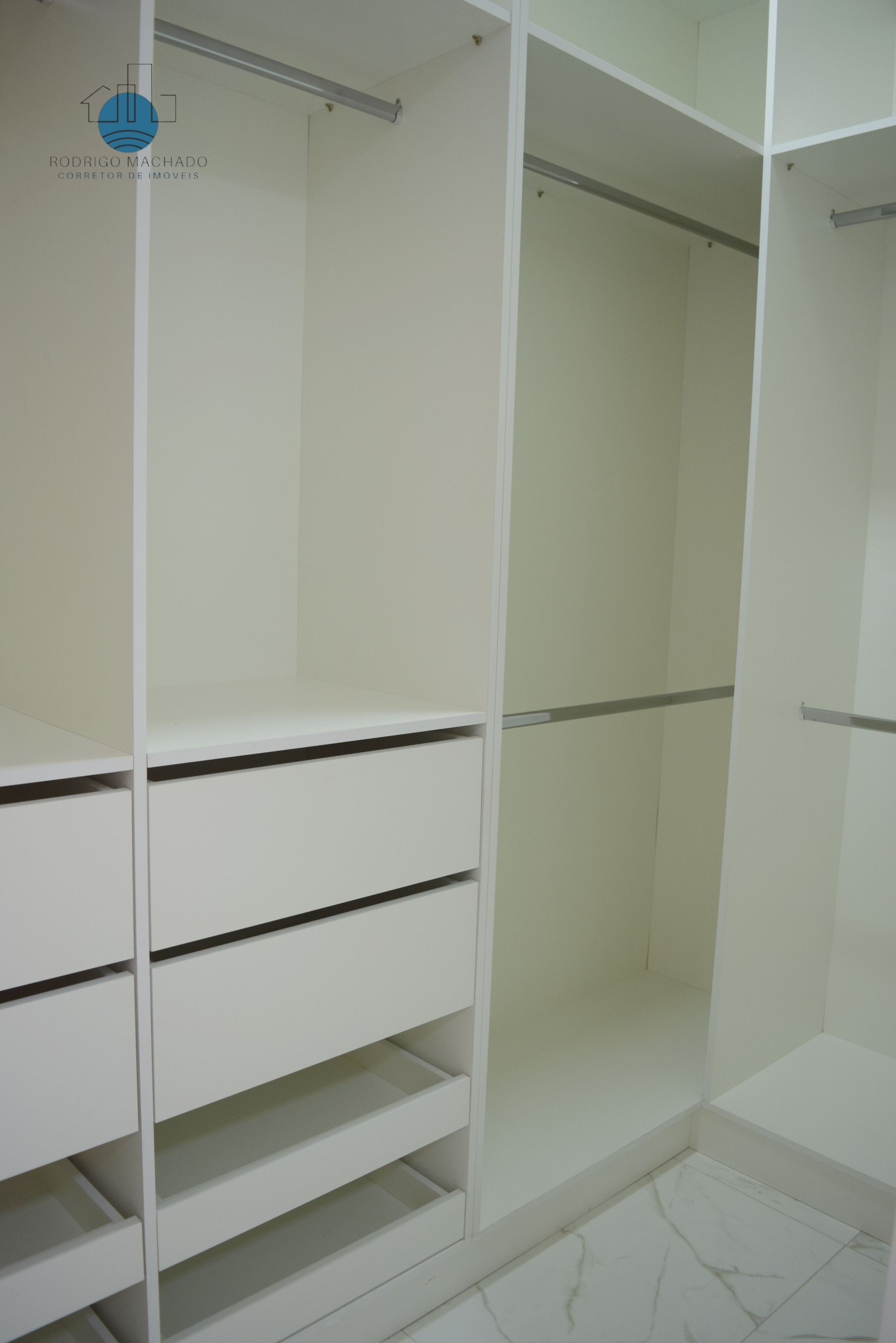 Imagem Casa de Condomínio com 3 Quartos à Venda, 220 m² em Condomínio Residencial Shamballa III - Atibaia