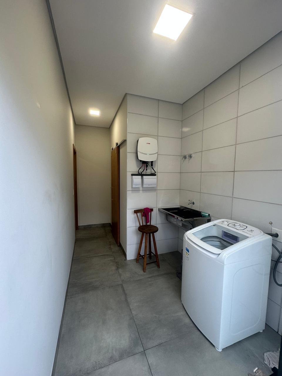Imagem Casa com 3 Quartos à Venda, 200 m² em Parque Residencial Rita Vieira - Campo Grande